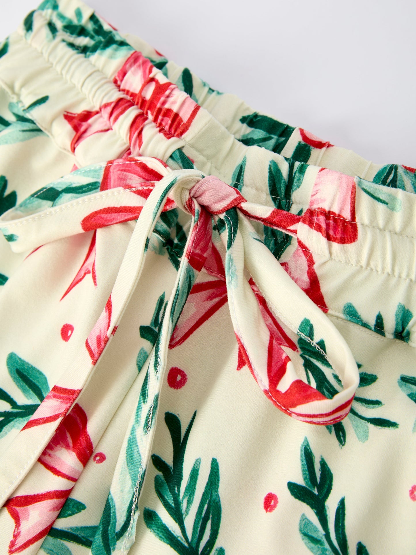 Mommy & Me Christmas Bow and Holly Print Pajama Set