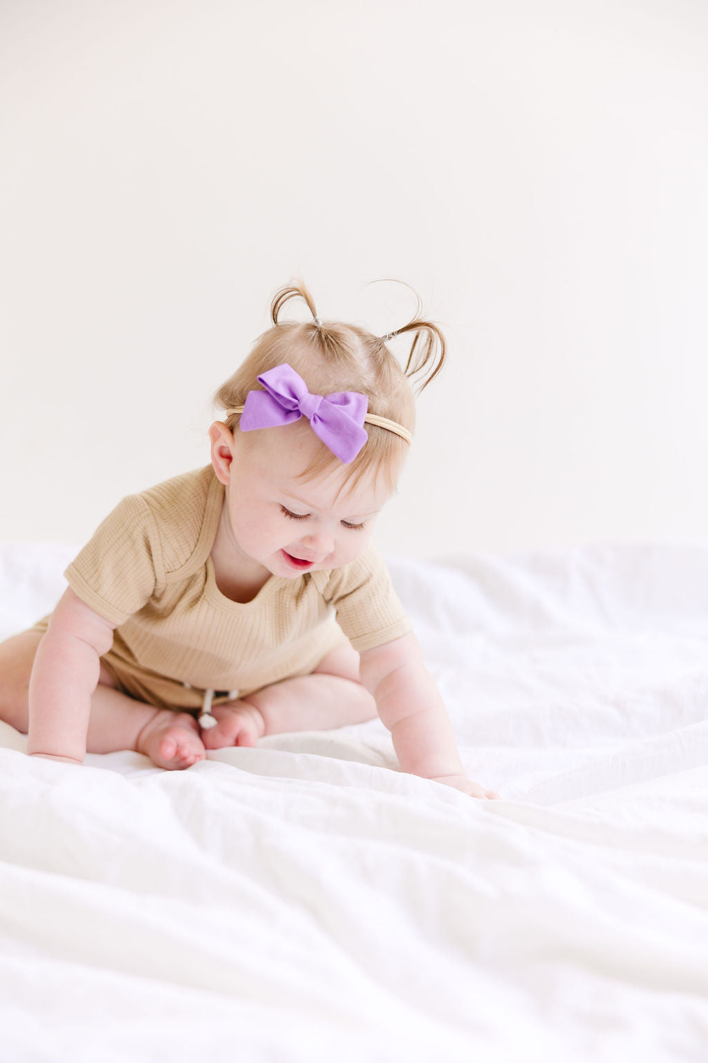 White Mini Pinwheel Bow