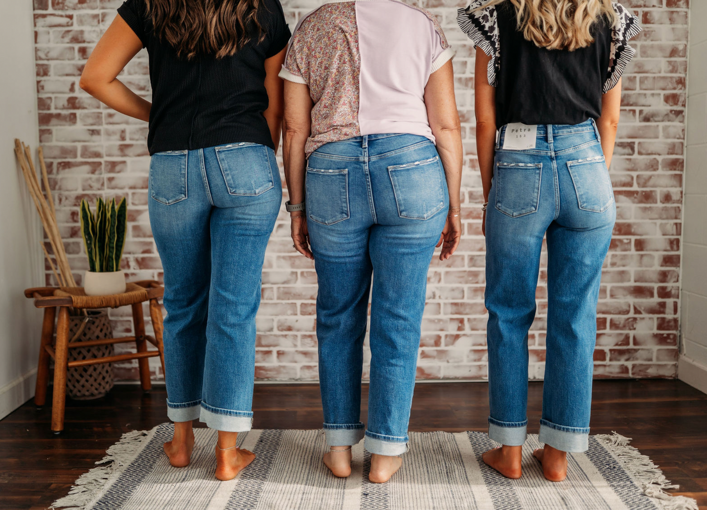 PETRA High Rise Stretch Relaxed Straight W/ Cuffed Hem